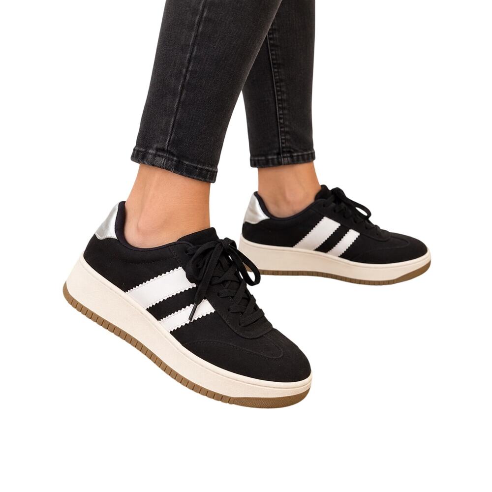 Steve Madden JField Girls Size 3 Black White Silver Platform Sneakers